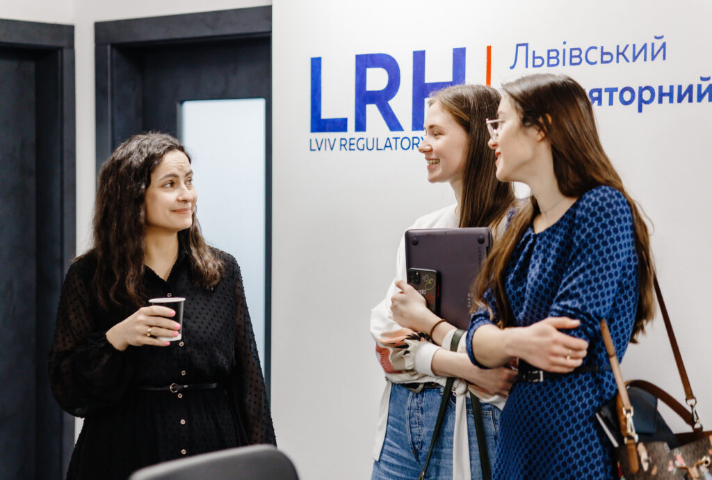 Бізнес: пошук клієнтів за кордоном image